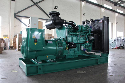 磐石320kw康明斯柴油发电车出租_COPY_COPY